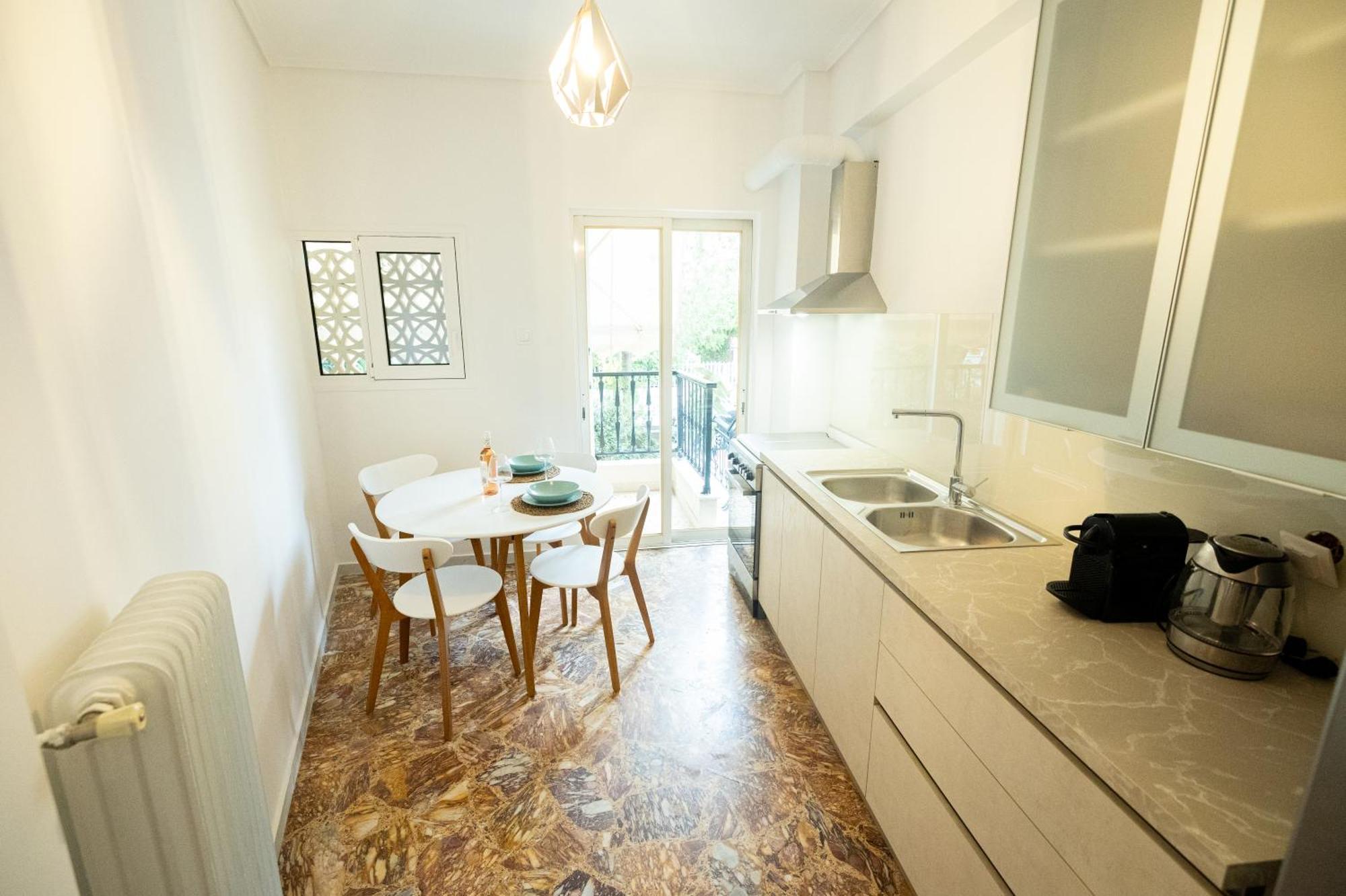 Love Travel Athens Apartments Bagian luar foto