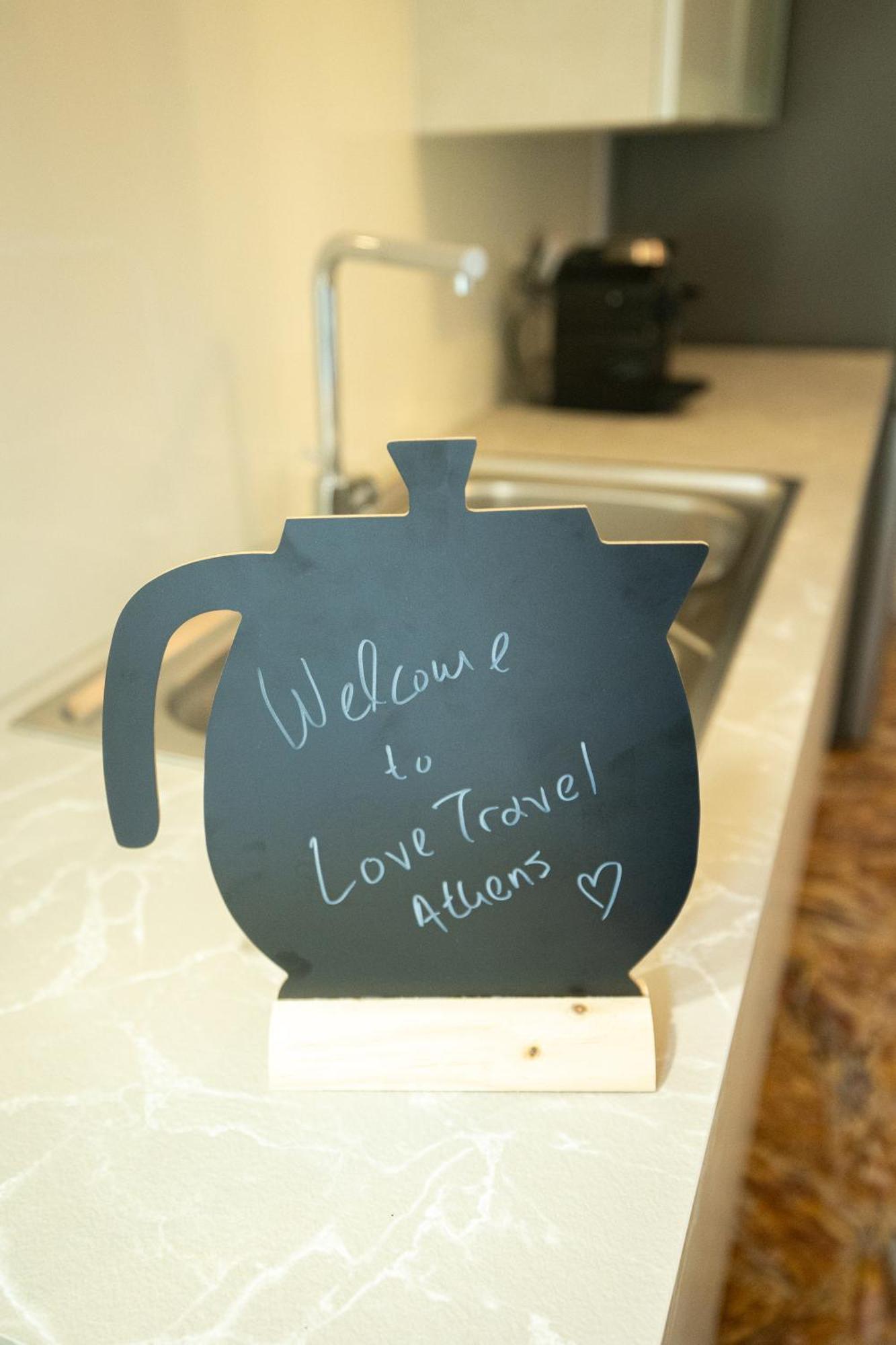 Love Travel Athens Apartments Bagian luar foto