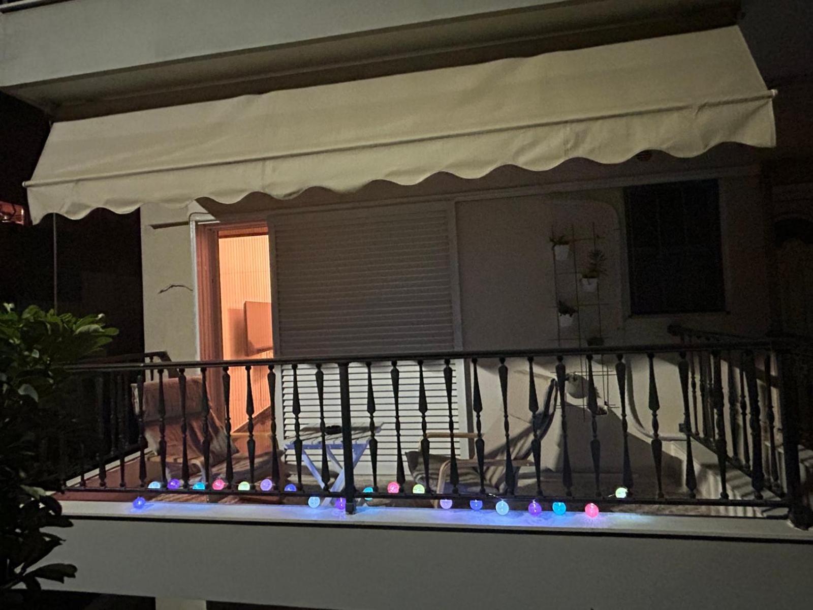 Love Travel Athens Apartments Bagian luar foto